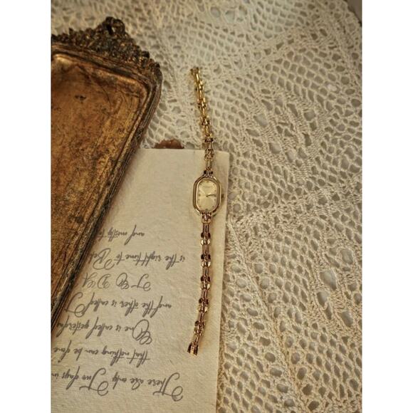 Gold Tone Vintage Oval Womens Wrist Watch Gift Quartz main image 6